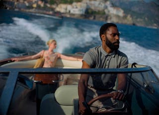 الترجمة ضرورية عند مشاهدة فيلم